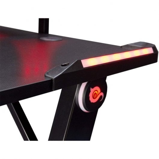 Talius Warship Z2 Mesa Gaming Negra