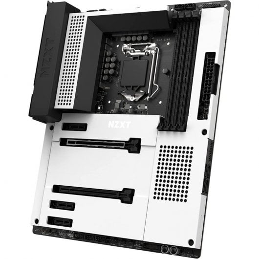 NZXT N7 Z590-W1