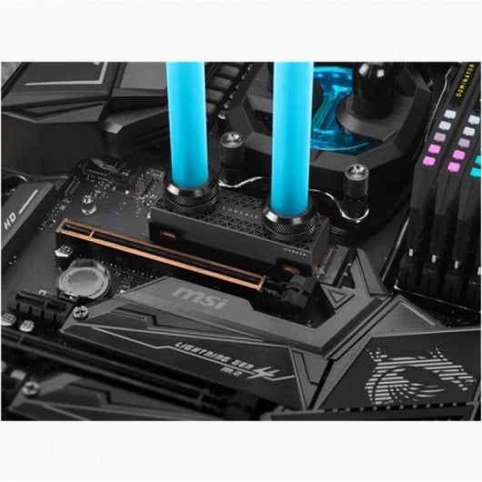 Corsair MP600 PRO XT Hydro X Edition SSD da 2 TB Gen4 PCIe x4 M.2 NVMe