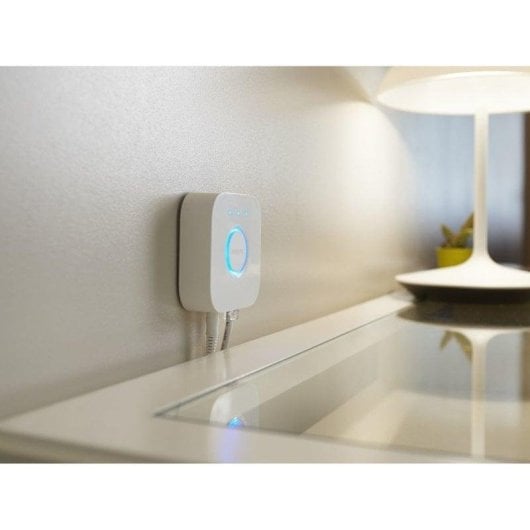 Centrale Domotique Philips Hue Bridge ZigBee/WiFi/Matter avec Contrôle vocal Alexa/Google