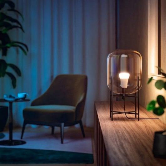 Philips Hue White Ambiance Confezione da 2 Lampadine LED Smart 6,5W E27 RGB