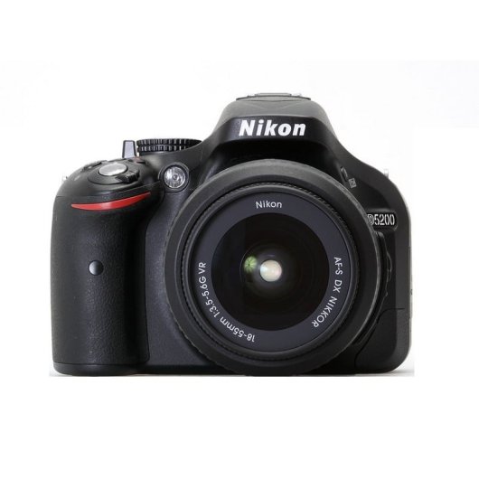 Objectif Nikon D5200 + AF-S DX 18-55 mm F/3.5 VR