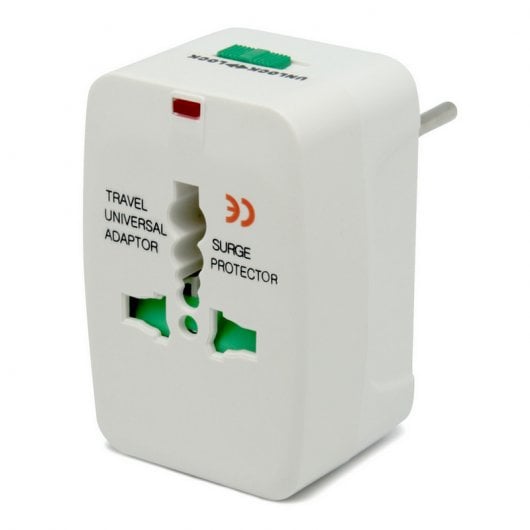 Adaptador de Viagem Universal