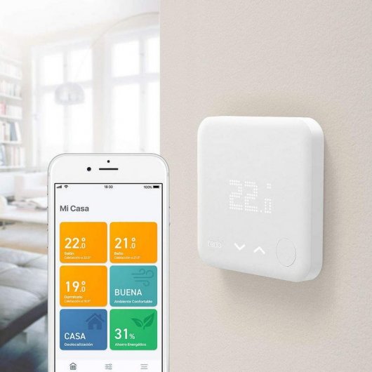 Tado Smart Thermostat Wired + Starter Kit V3+ und 4 Smart Thermostatköpfe