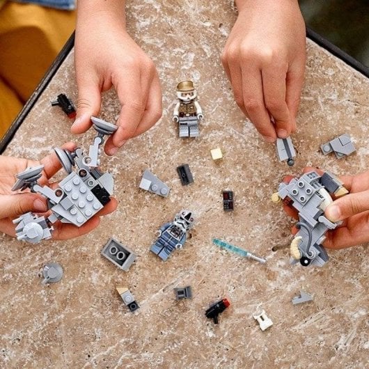 LEGO Star Wars Microfighters: AT-AT vs. Tauntaun 75298 205 Piezas
