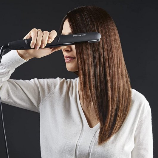 Piastra per capelli in ceramica Rowenta Express Style XL