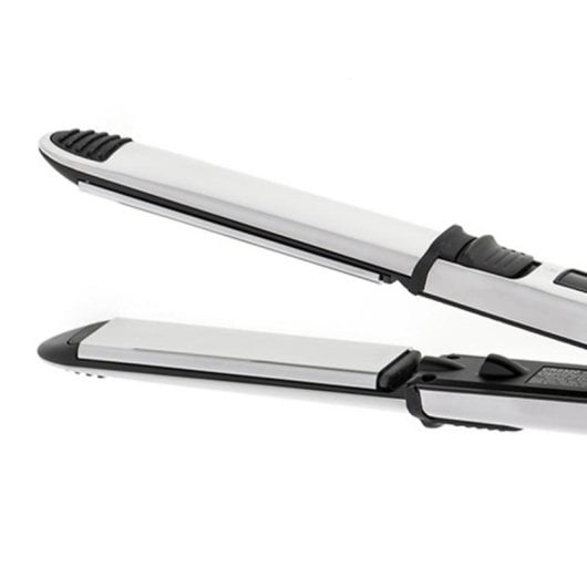 Plancha de pelo Camry Premium CR 2320 titanio cromo iónica LCD 130-230ºC