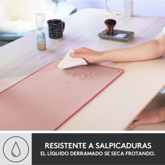 Logitech Desk Mat Studio Series Pink