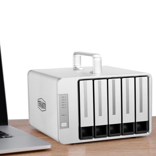 Dispositivo NAS TerraMaster D5 Thunderbolt 3 5 moduli