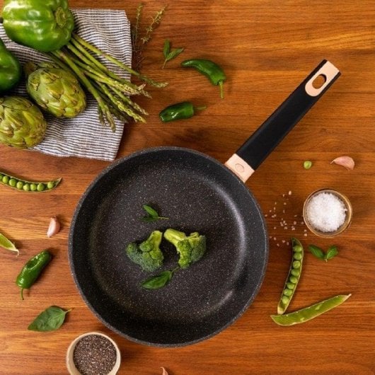 Bratpfanne Cecotec Polka Experience Bucket Gravity Set 18/22/26 cm Aluminium Teflon Rosa