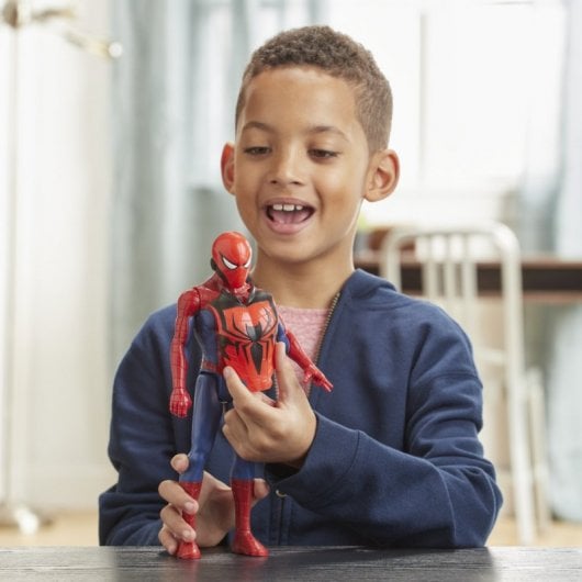 Hasbro Original Titan Hero Series Spiderman y Accesorios Figura