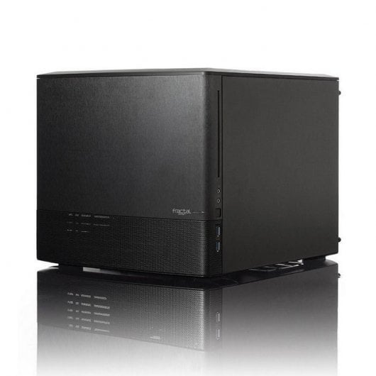 Estojo para PC compacto Fractal Design Node 804 com janela USB 3.0 preto