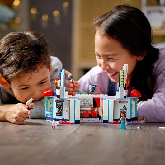 Lego Friends: Cine de Heartlake City