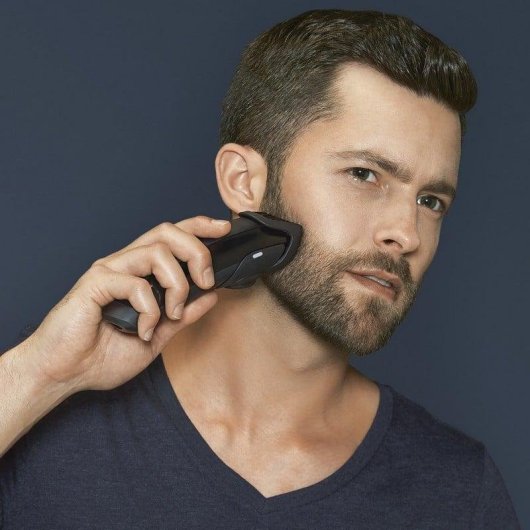 Haarschneider Braun BT5070 Kabellos 25 Schnittlaengen 50min 1 Aufsatz Wasserdicht