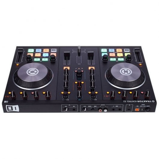 Native Instruments Traktor Kontrol S2 MKII Controladora DJ 2 Canales